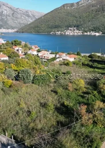Land plot for sale in Kamenari