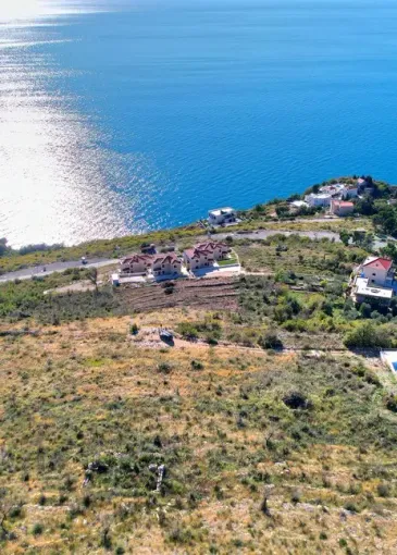 Land plot for sale in Katun Reževići