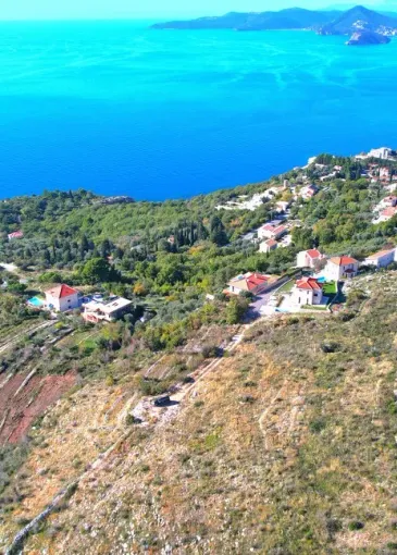 Land plot for sale in Katun Reževići