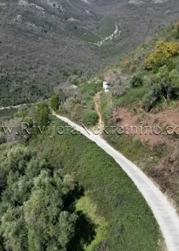 Land plot for sale in Baošići