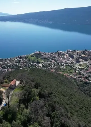Land plot for sale in Baošići