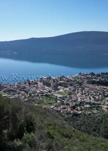 Land plot for sale in Baošići