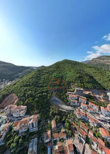 Terrain à vendre à Budva