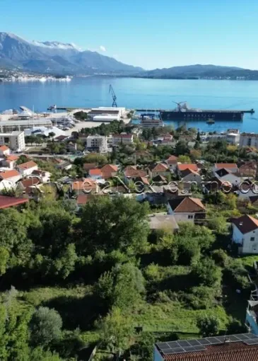 Land plot for sale in Bijela