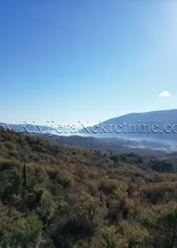 Terrain à vendre à Mojdež