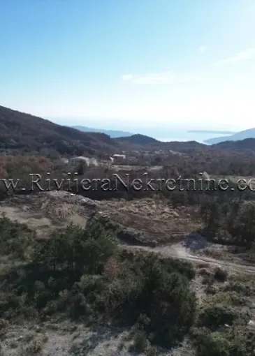 Land plot for sale in Kameno