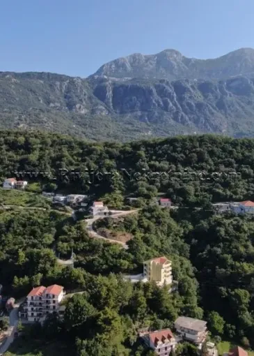 Land plot for sale in Meljine