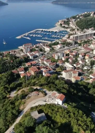 Land plot for sale in Meljine