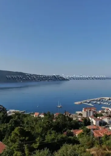 Land plot for sale in Meljine