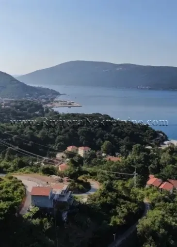 Land plot for sale in Meljine