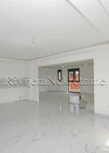 Penthouse for sale in Đenovići