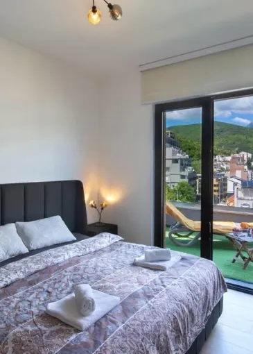 Penthouse for sale in Budva