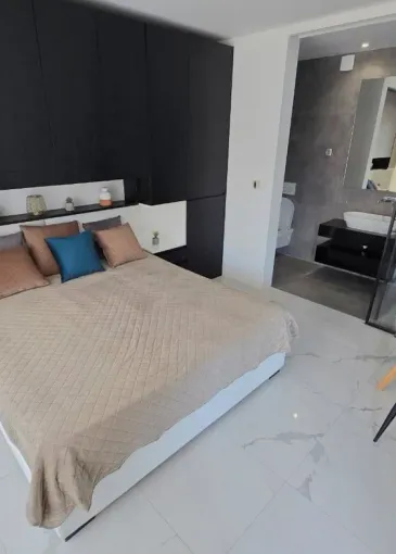 Penthouse satılık Bečići'de 