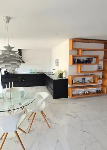 Penthouse satılık Bečići'de 