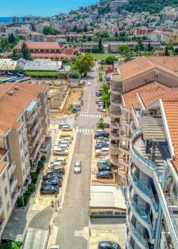 Penthouse for sale in Budva