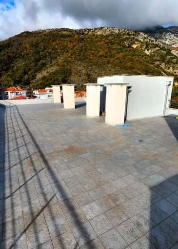 Penthouse for sale in Bečići