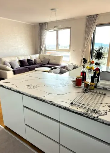 Penthouse for sale in Bečići