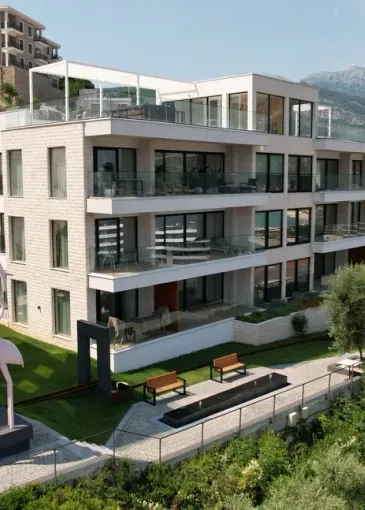Penthouse for sale in Budva
