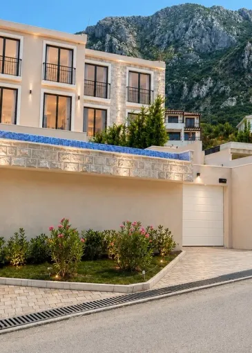 Casa adosada en venta en Blizikuće
