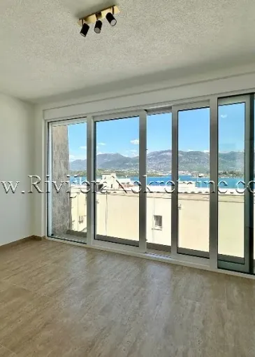 Townhouse for sale in Đuraševići