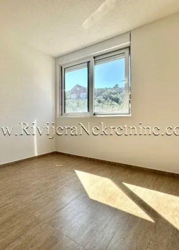 Townhouse for sale in Đuraševići