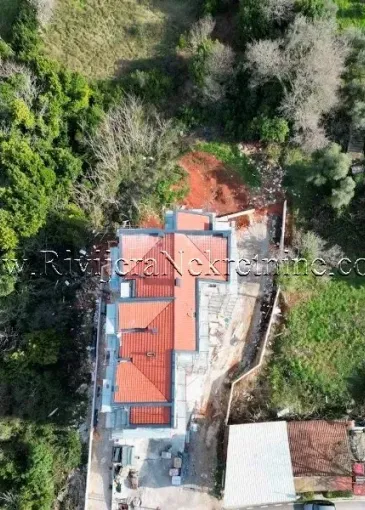 Immobilie im Bau zum Verkauf in Radovići