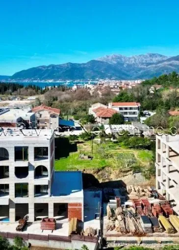 Immobilie im Bau zum Verkauf in Tivat