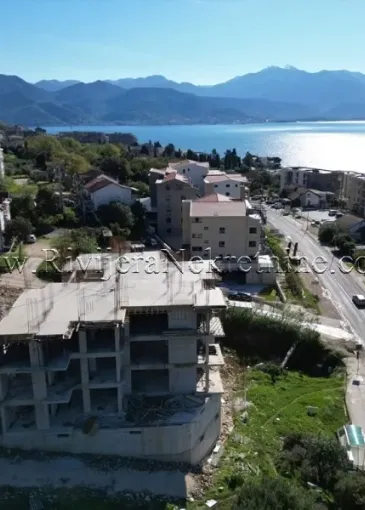 Propiedad en construcción en venta en Đenovići