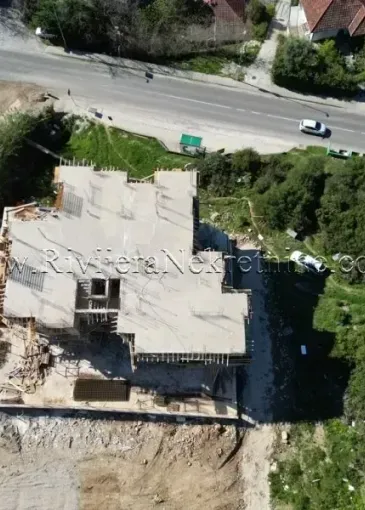 Immobilie im Bau zum Verkauf in Đenovići