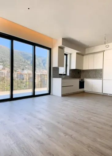 Apartment for sale in Tivat