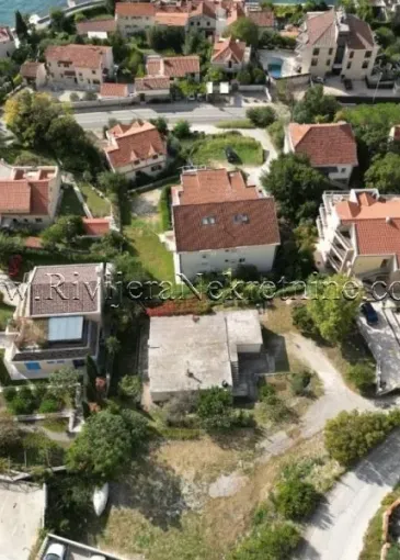 Propiedad en construcción en venta en Dobrota