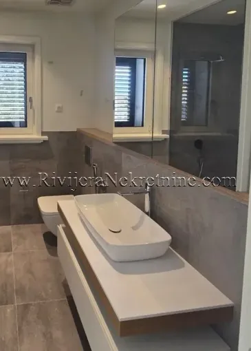 Apartment for sale in Novo naselje