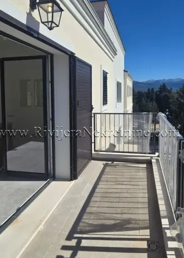 Apartment for sale in Novo naselje