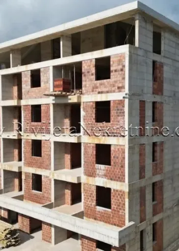 Immobilie im Bau zum Verkauf in Bijela