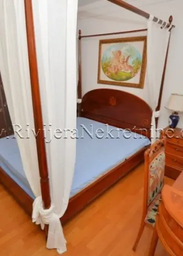 Villa zum Verkauf in Herceg Novi