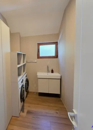 Villa en venta en Rijeka Reževići