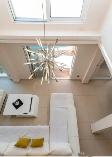 Villa for sale in Dobrota