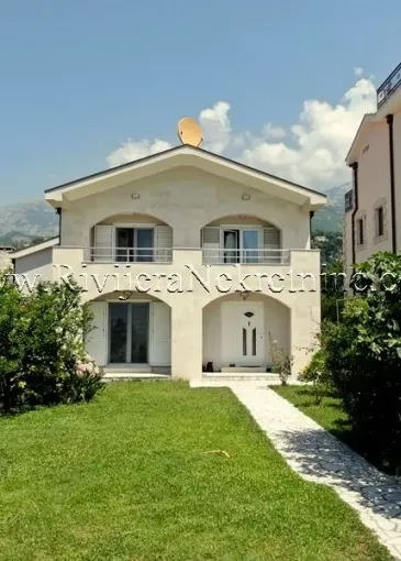 Villa for sale in Herceg Novi