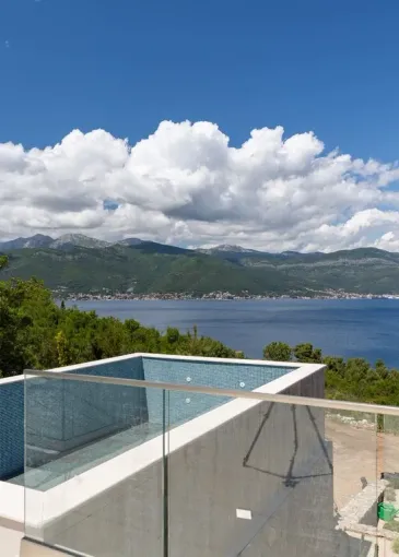 Villa for sale in Krašići