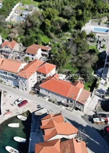 Villa for sale in Lepetane