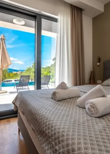 Villa for sale in Mrčevac