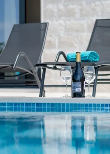 Villa for sale in Mrčevac