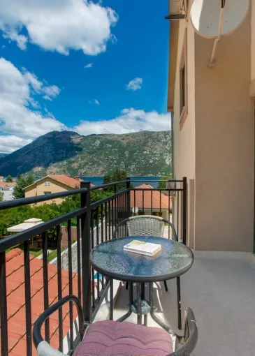 Villa for sale in Stoliv