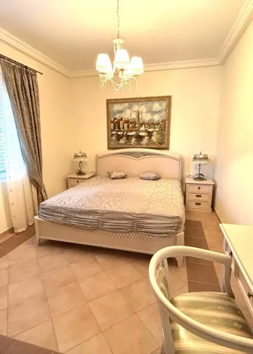 Villa for sale in Radovići