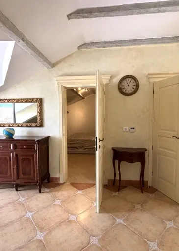 Villa for sale in Radovići