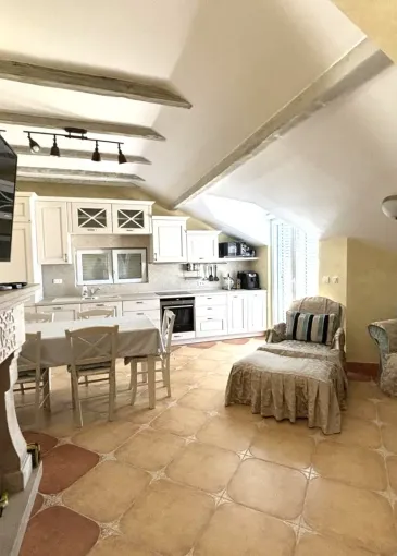 Villa for sale in Radovići