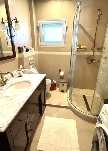 Villa for sale in Radovići