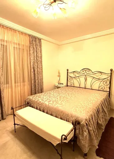 Villa for sale in Radovići