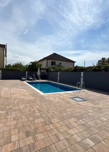 Villa for sale in Podgorica