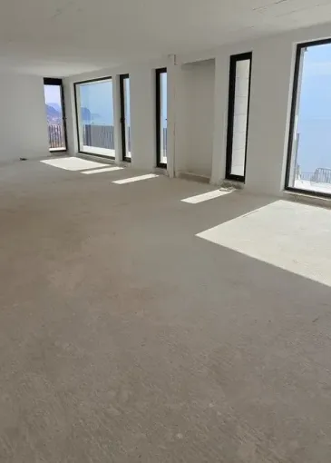 Villa for sale in Krstac